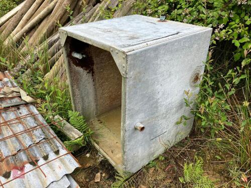 37.5'' X 30'' RIVETED STEEL TANK