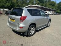 2009 RAV4 2.2 XT-R D-4D - 6