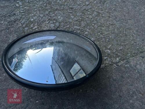 FISH EYE MIRROR