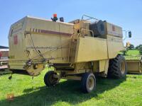 1990 NEW HOLLAND TX32 COMBINE - 14
