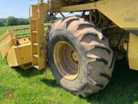 1990 NEW HOLLAND TX32 COMBINE - 20