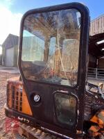 HANIX H12A MINI DIGGER - 3