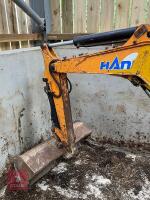 HANIX H12A MINI DIGGER - 6