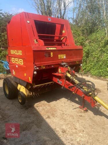 2000 NEW HOLLAND 658 BELT BALER