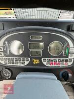 2001 JCB FASTRAC SMOOTHSHIFT 4WD TRACTOR - 5