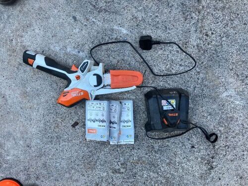STIHL GTA26 BATTERY PRUNER