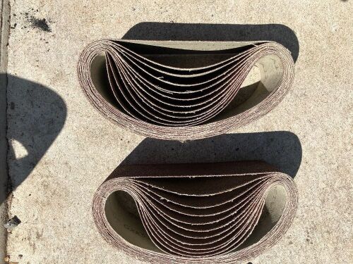 QTY OF BELT SANDPAPER