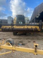 1995 NEW HOLLAND TX64 2WD COMBINE - 3