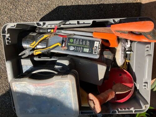 LRG TUB OF MIXED HAND TOOLS