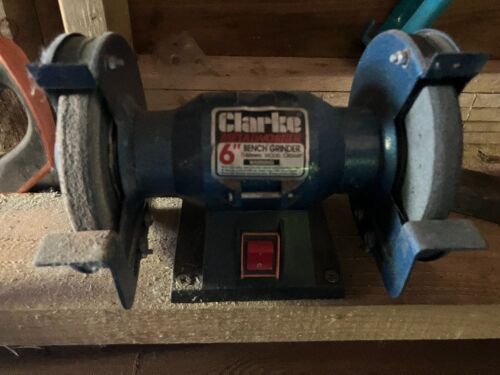 CLARKE 6'' BENCH GRINDER