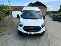 FORD TRANSPORT CUSTMOMECO VAN - 4