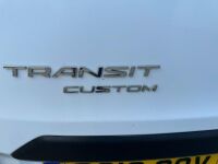 FORD TRANSPORT CUSTMOMECO VAN - 12