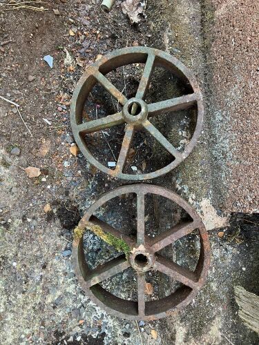 2 X 1' CAST WHEELS