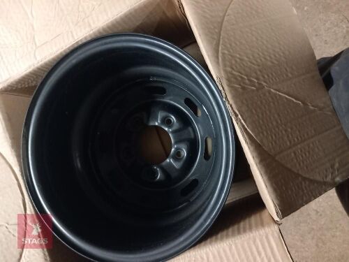 JOHN DEERE GATOR STEEL WHEEL