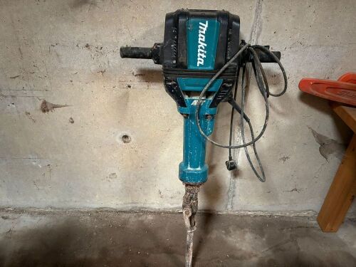 MAKITA HM1812 BREAKER