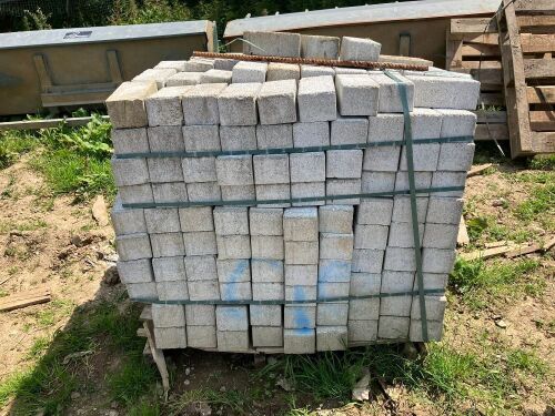 1 PALLET OF PAVING BLOCKS