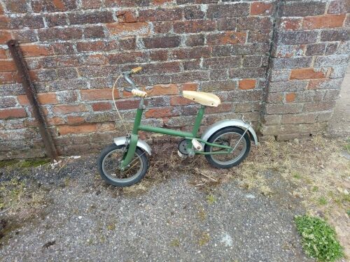 VINTAGE CHILD'S BIKE