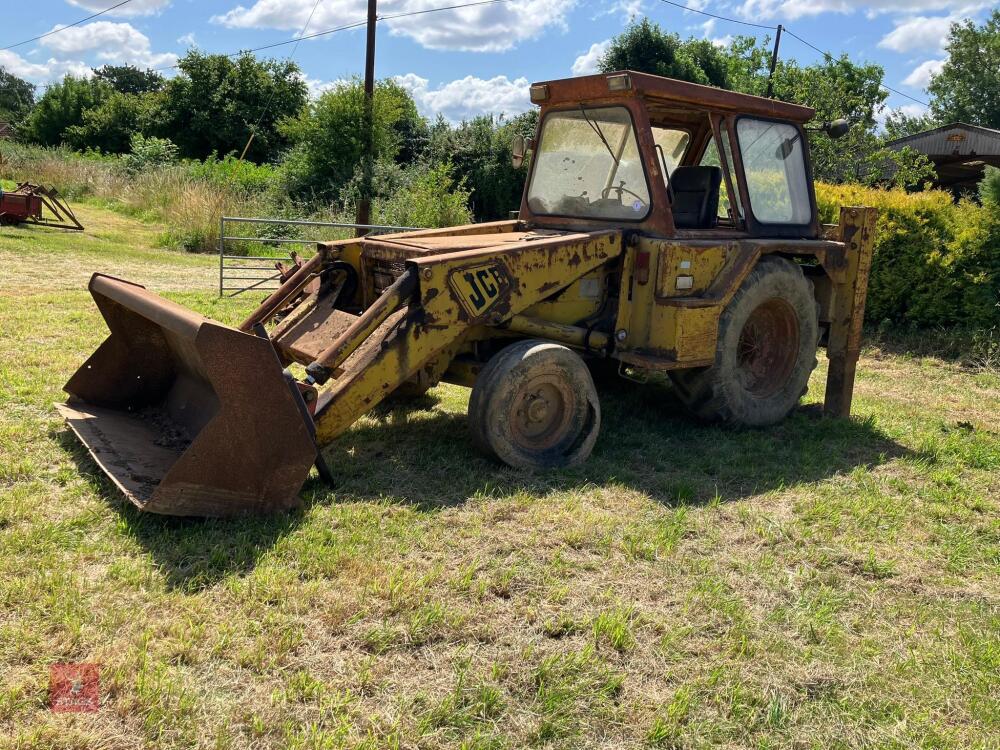 JCB 3CII WHEELED DIGGER