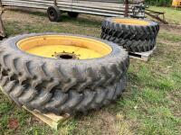 SET OF 4 JD ROW CROP WHEELS - 9
