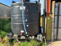ENDURAMAXX 4000L PLASTIC WATER TANK