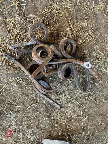 8 CULTIVATOR LEGS