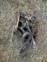 8 CULTIVATOR LEGS - 4