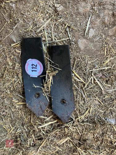 2 CULTIVATOR FEET