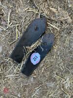 2 CULTIVATOR FEET - 3