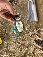 10 JD PICK-UP TINES - 4