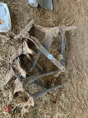 7 CULTIVATOR LEGS & FEET