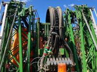 2010 AMAZONE UF1801 24M MOUNTED SPRAYER - 18