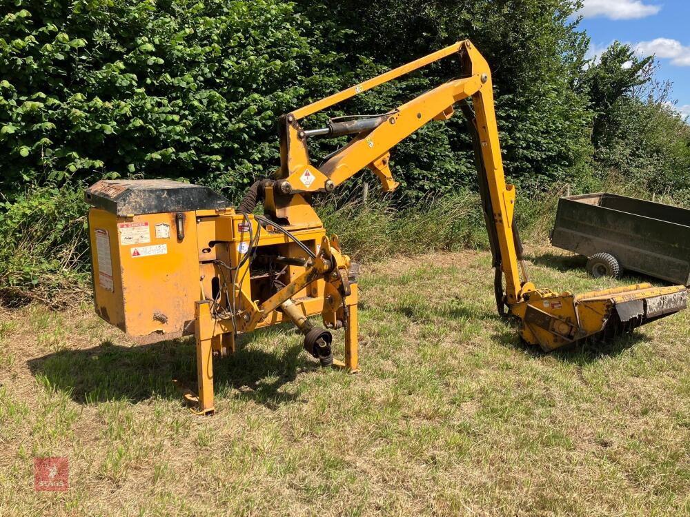 2010 MCCONNEL PA55 HEDGETRIMMER