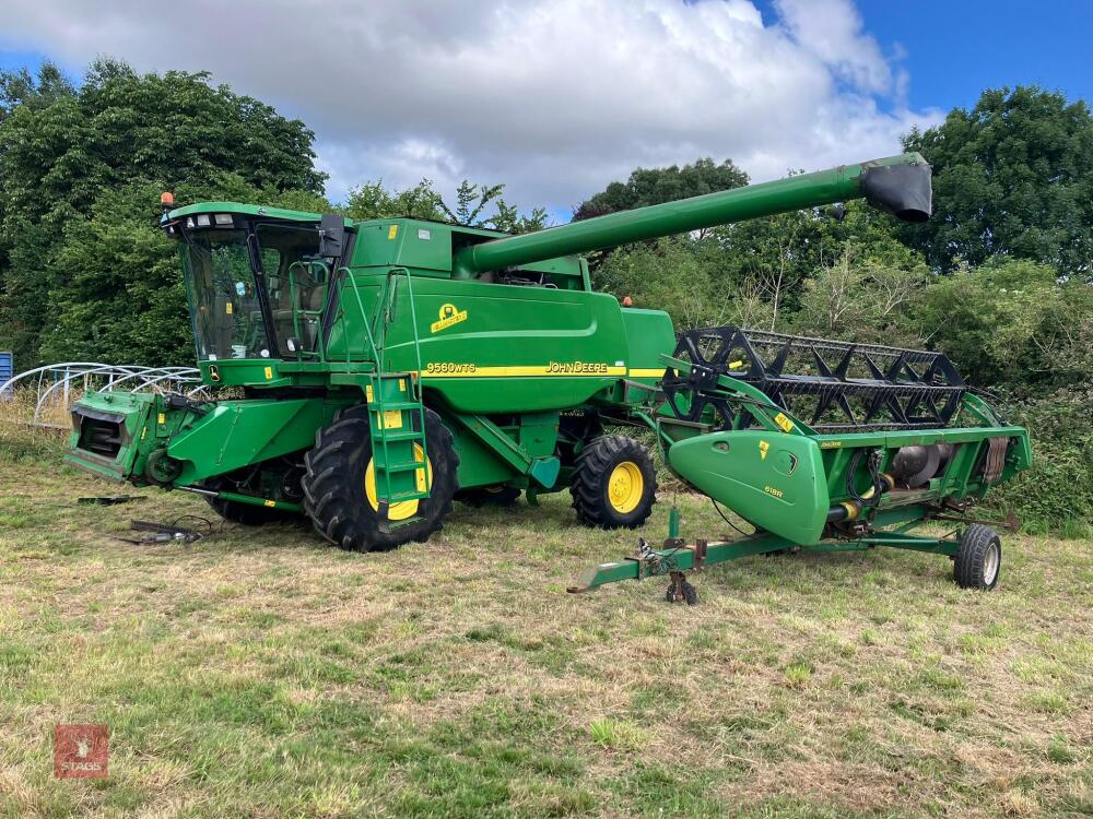2002 JOHN DEERE 9560 COMBINE HARVESTER