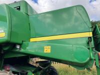 2002 JOHN DEERE 9560 COMBINE HARVESTER - 29