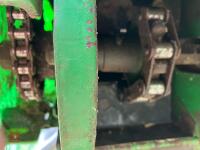 2002 JOHN DEERE 9560 COMBINE HARVESTER - 38