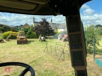 2002 JOHN DEERE 9560 COMBINE HARVESTER - 62