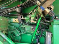 2002 JOHN DEERE 9560 COMBINE HARVESTER - 80