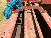 INTERNATIONAL 445D CONVENTIONAL BALER - 12