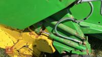 JOHN DEERE 580 ROUNBD BALER - 11