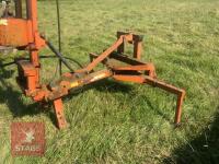 PARMITER 3PNT LINKAGE POST BANGER - 9