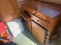 ESTERAL FLAT-PACK CARAVAN - 7