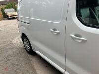2021 VAUXHALL VIVARO VAN - 20