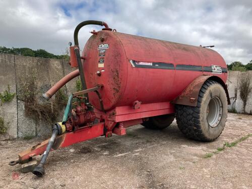 2007 HI-SPEC 2500 SLURRY TANKER
