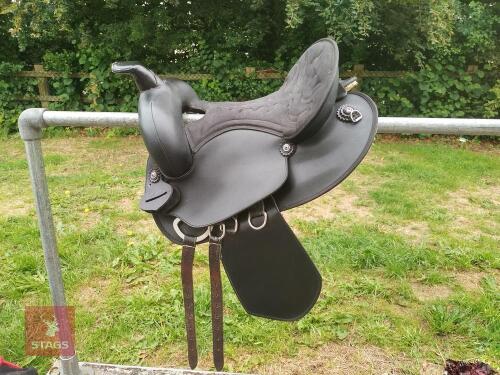 WESTERN PONY SADDLE