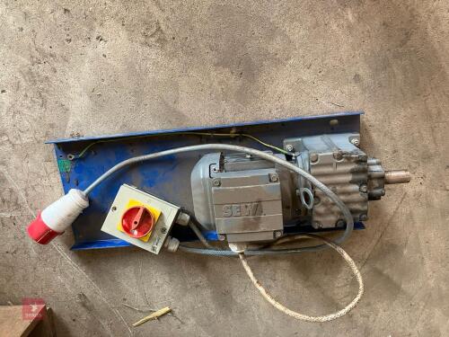 GEARED DRIVE MOTOR