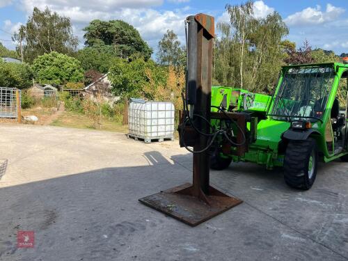 HEADSTOCK MOUNTED LOG SPLITTER