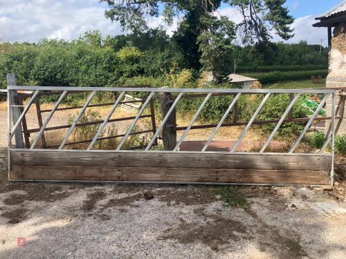 15' CATTLE FEED BARRIER