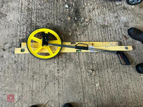 SPIRIT LEVELS & MEASURING WHEEL (187)