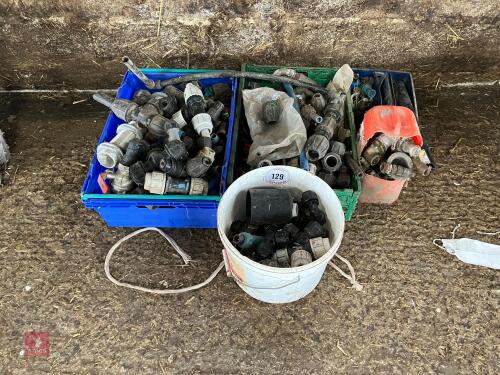 LARGE QTY OF PIPE FITTINGS (129)