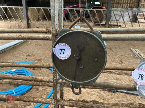 SALTER WEIGH SCALE (77)